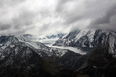 雪山